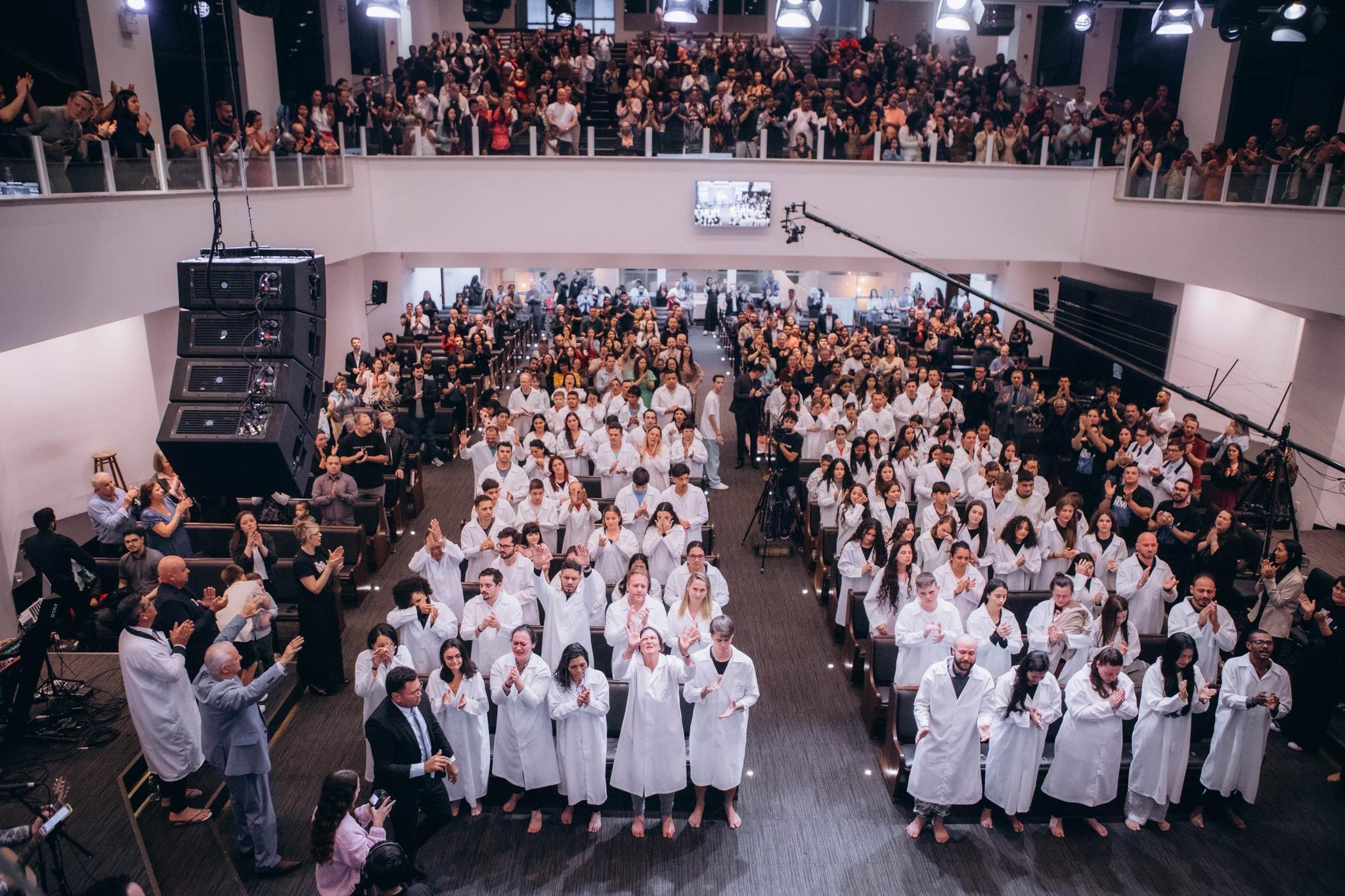 ADBlu Batismo Agosto 2025