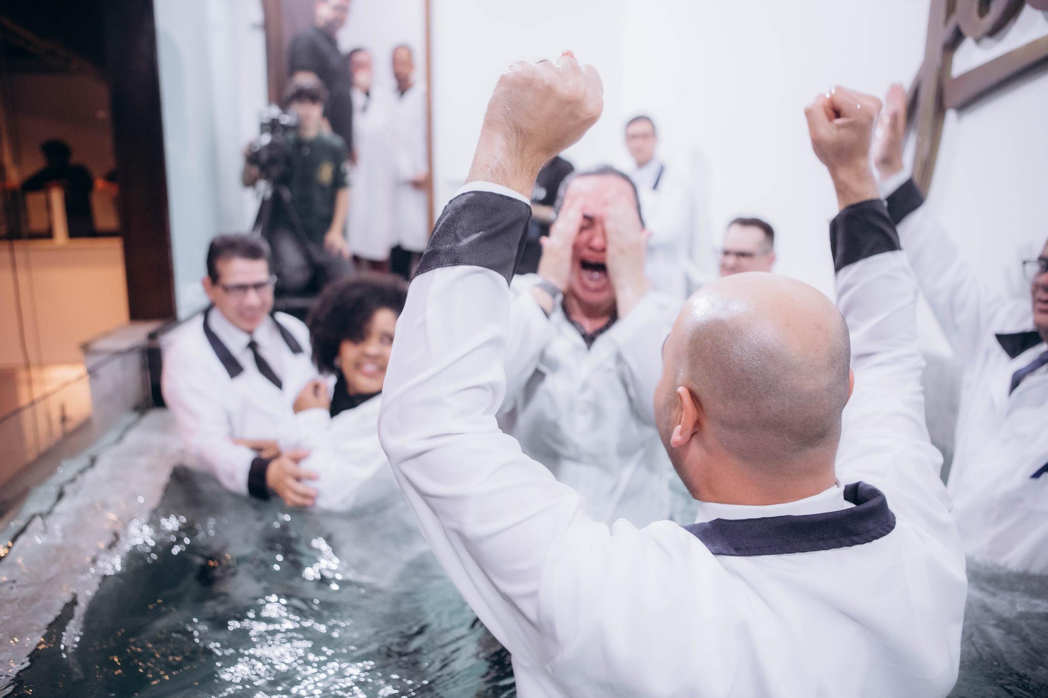 ADBlu Batismo Agosto 2025