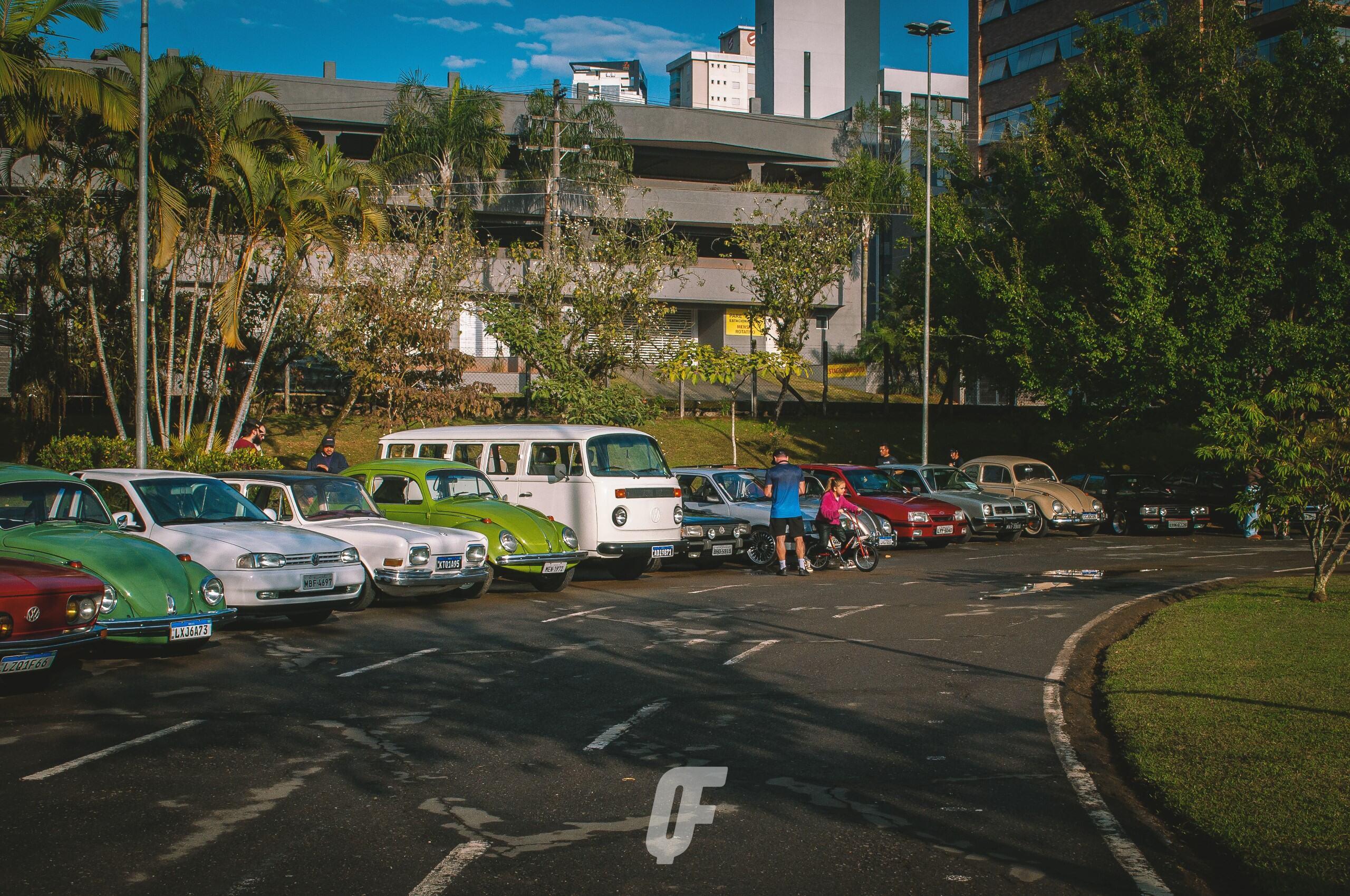 Blu Old Vintage Cars - Agosto 2025